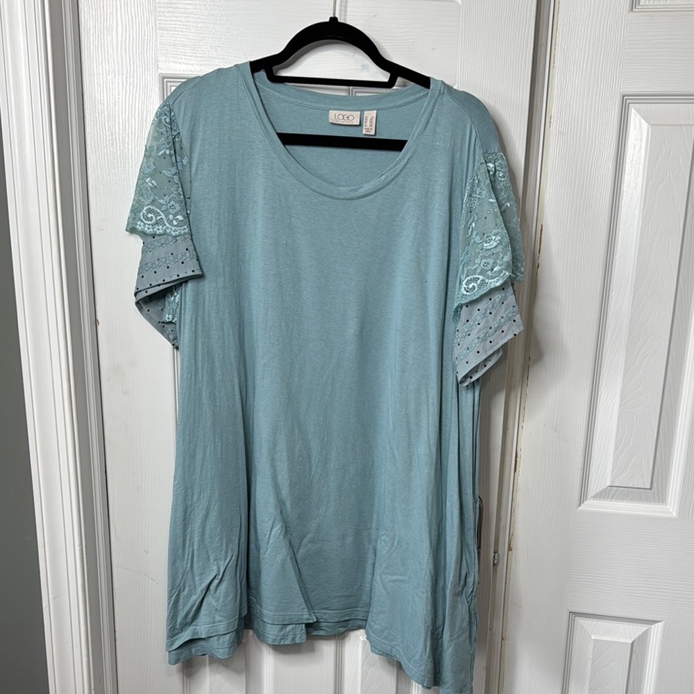 LOGO by Lori Goldstein Green and Blue Flutter Sleeve Tunic